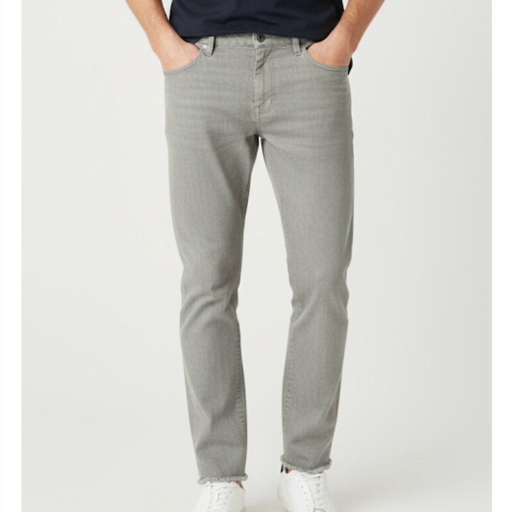 ALFANI Straight Fit Narrow Style, Men’s 34W30L, Mid Wash Grey